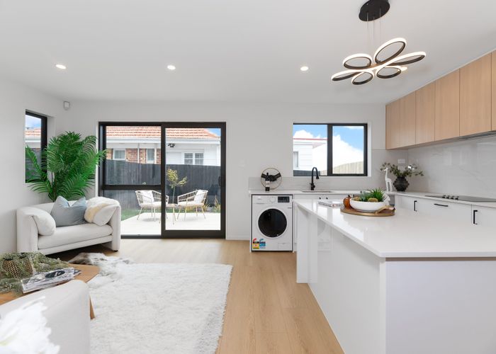  at 4/728 Richardson Road, Hillsborough, Auckland City, Auckland