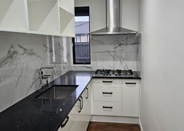  at 5 Wilmers Road, HORNBY, CHRISTCHURCH