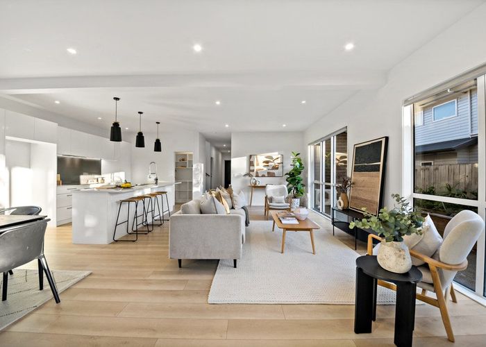  at 10 Marie Costello Way, Beach Haven, North Shore City, Auckland