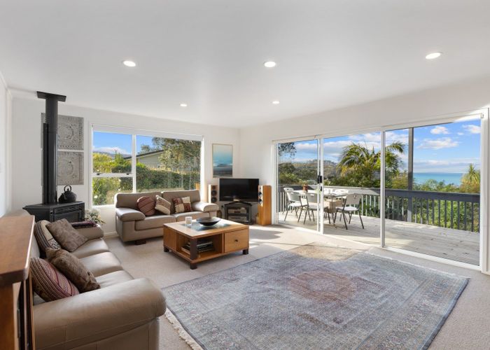  at 31 Ocean View Road, Hatfields Beach, Orewa