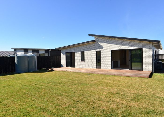  at 33 Overton Street, Rototuna, Hamilton, Waikato