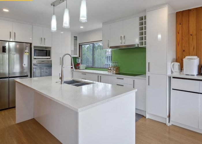  at 20 Linwood Avenue, Forrest Hill, Auckland