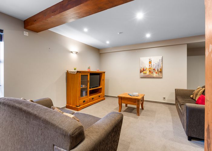  at 3/2 Manor Place, City Centre, Dunedin, Otago
