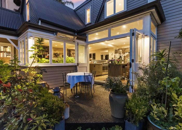  at 83 Portland Road, Remuera, Auckland