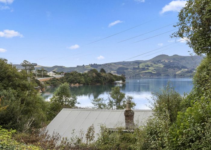  at 2 Bacon Street, Broad Bay, Dunedin, Otago
