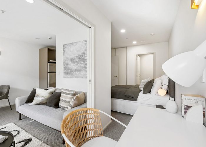  at 325/4 Wagener Place, Mount Albert, Auckland City, Auckland