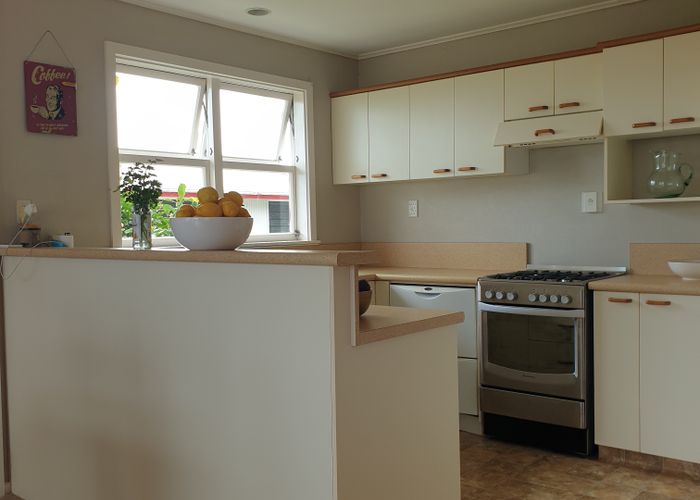  at 16 Cargills Road, BARRYTOWN, RUNANGA