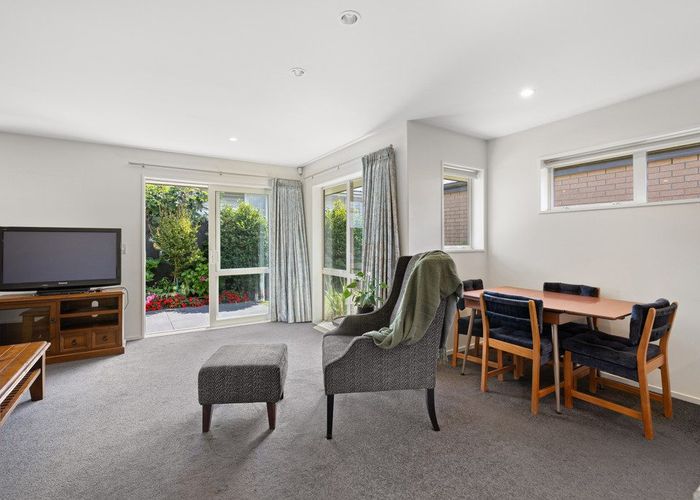  at 2/105 Brynley Street, Hornby, Christchurch