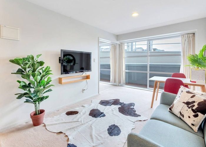  at 24/8 Clayton Street, Newmarket, Auckland City, Auckland