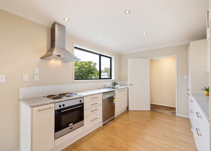  at 1/157 Matsons Avenue, Papanui, Christchurch City, Canterbury