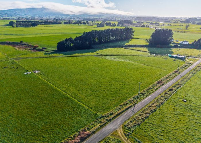  at 40 Bowman Road, Woodville, Tararua, Manawatu / Whanganui