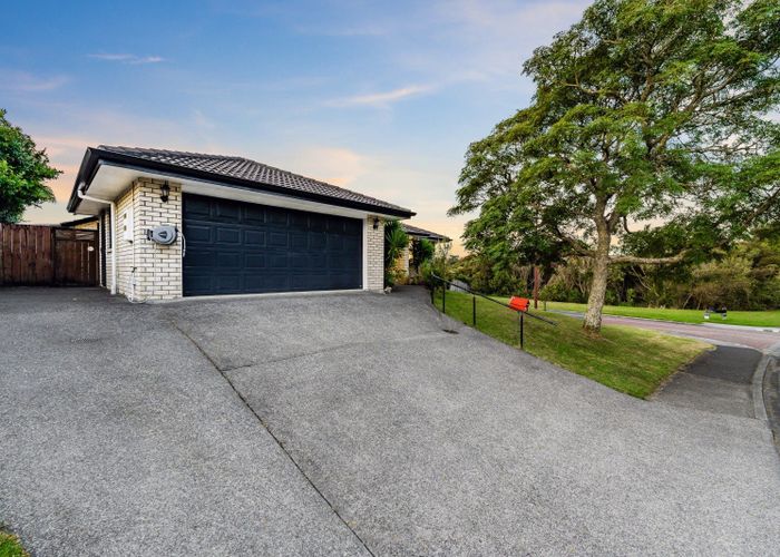  at 17 Ruze Vida Drive, Massey, Auckland