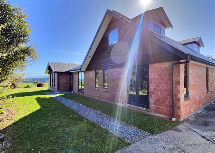  at 19 Ballarat Rise, AWATUNA, HOKITIKA