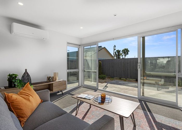  at 3 Kakapo Lane, Redwood, Christchurch City, Canterbury