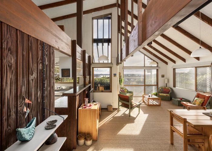 at 279 Waitaha Road, Welcome Bay, Tauranga