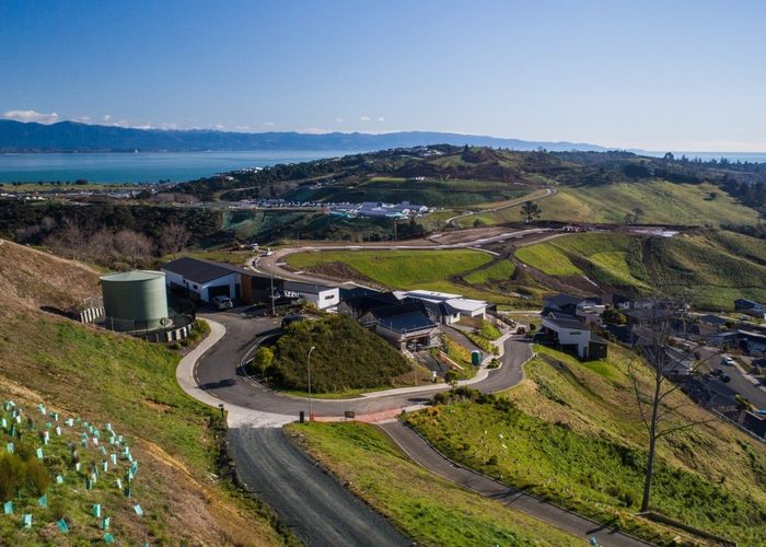  at 9 Bills Drive, Bishopdale, Nelson