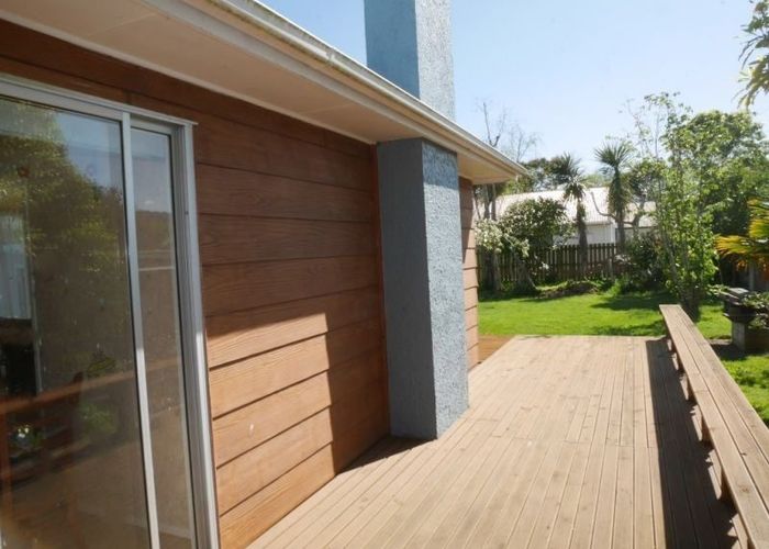  at 43 Manawa Av, Raumati Beach, Kapiti Coast, Wellington