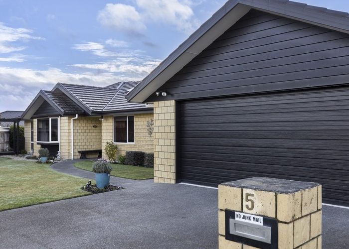  at 5 Silk Close, Witherlea, Blenheim