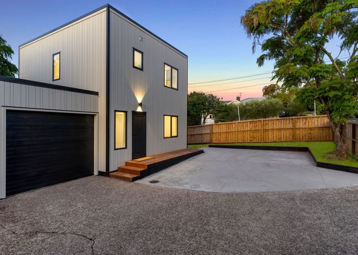  at 1/44 Kingsland Avenue, Kingsland, Auckland City, Auckland