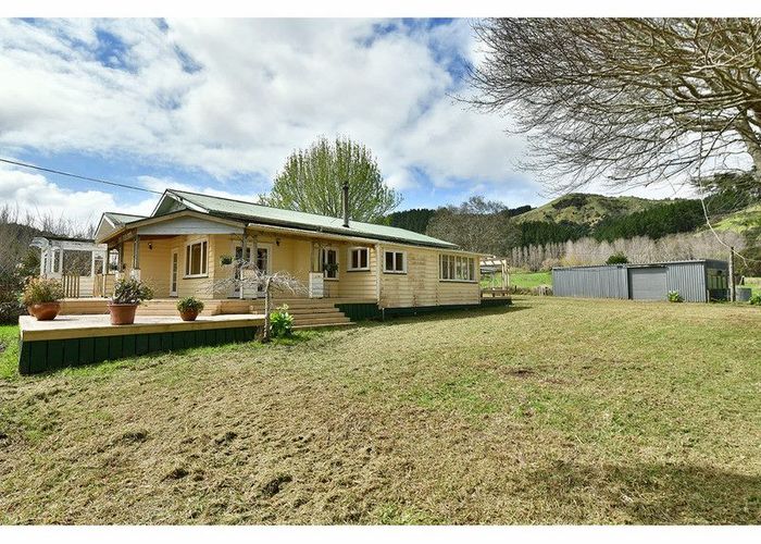  at 2882 Kaipara Coast Highway, Glorit, Warkworth