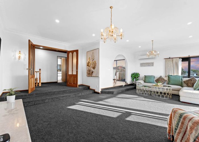  at 37 Santa Monica Place, Goodwood Heights, Manukau City, Auckland