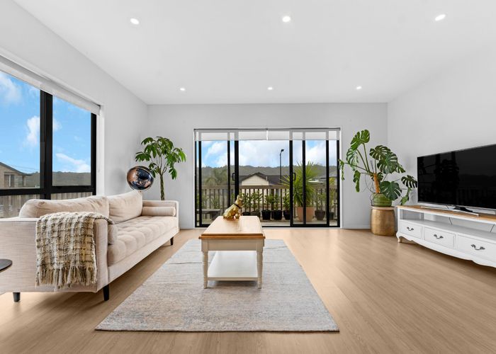  at 2 Raymond Grace Avenue, Huapai, Kumeu