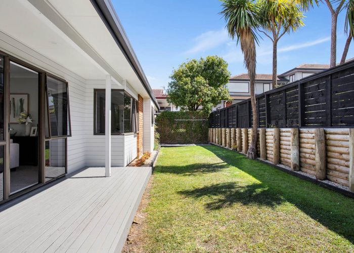  at 19a Deanna Drive, West Harbour, Waitakere City, Auckland