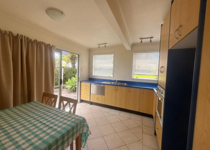  at 11A Valkyria Place, Beach Haven, North Shore City, Auckland