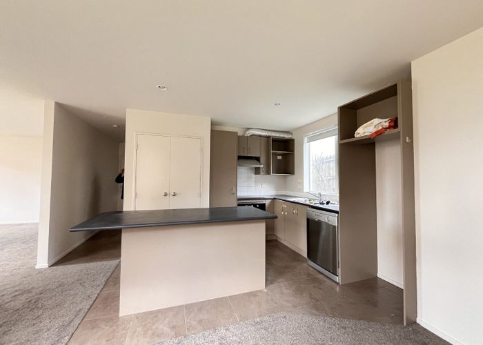  at 3 Cityview Place, Massey, Waitakere City, Auckland