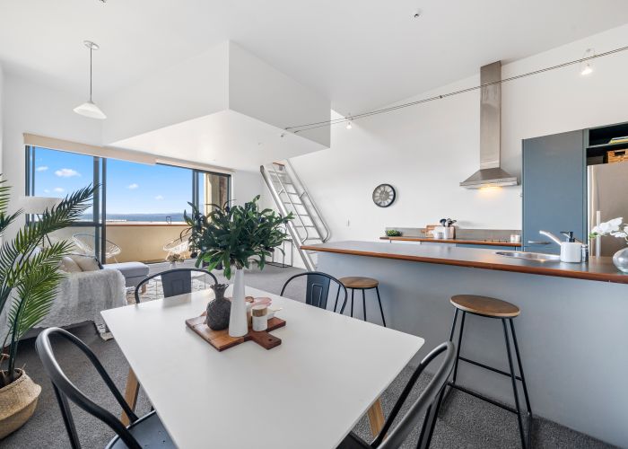  at 12/220 Thorndon Quay, Pipitea, Wellington