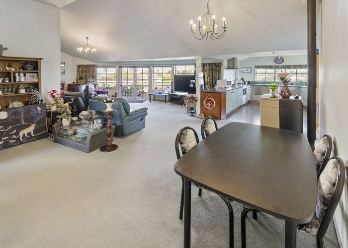  at 2 Fauchelle Avenue, Richmond, Richmond