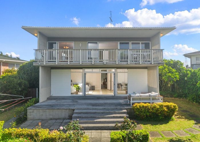  at 10A Jaemont Avenue, Te Atatu South, Auckland