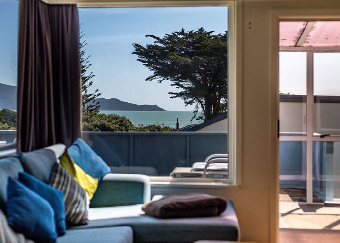  at 4 Rangihiroa Street, Waikanae Beach, Waikanae