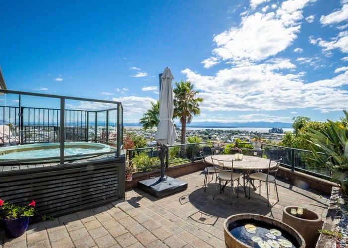  at 51 Tosswill Road, Tahunanui, Nelson, Nelson / Tasman