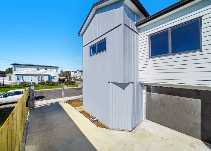  at 11 Healy Road, Manurewa, Manukau City, Auckland