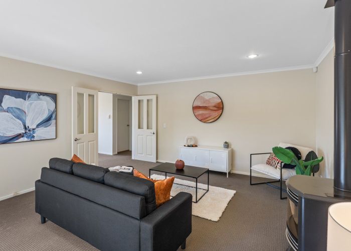  at 5 Ashleigh Way, Waikanae Beach, Kapiti Coast, Wellington