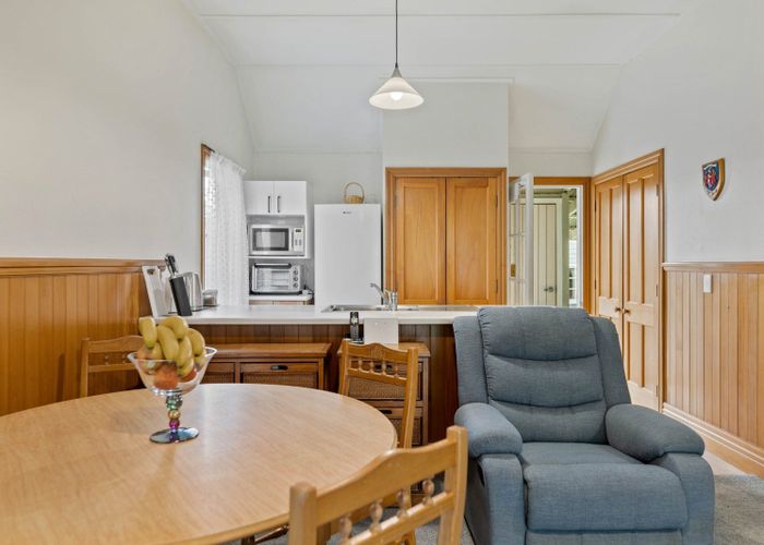  at 4/30 Sorrento Drive, Rangatira Park, Taupo