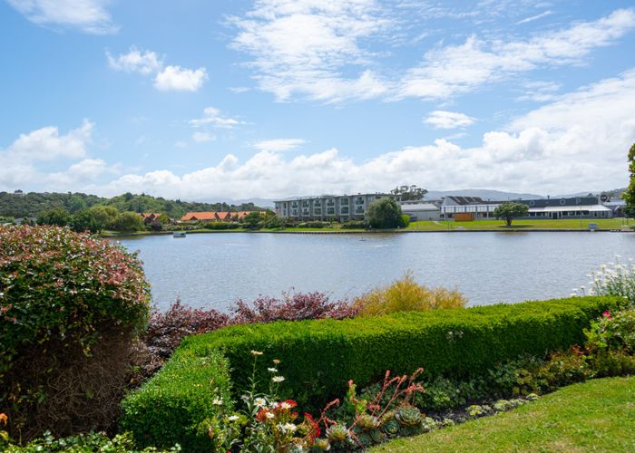  at 4 Lakeside Villas, Whitby, Porirua, Wellington