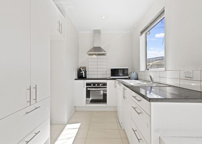  at 12 Totara Meadows Court, Wiri, Manukau City, Auckland