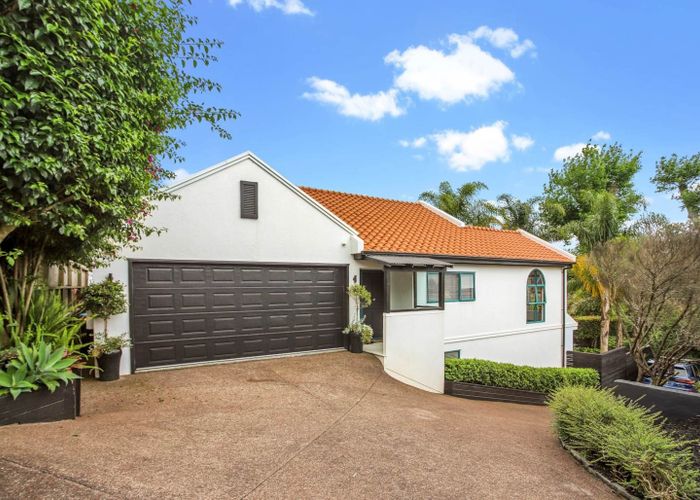  at 12 Silverton Avenue, Wai o Taiki Bay, Auckland