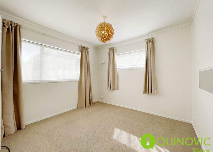  at Flat/10 Westwell Road, Belmont, North Shore City, Auckland