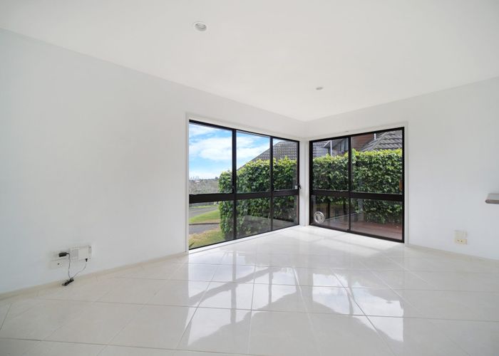  at 3/6 Waikato Place, St Johns, Auckland
