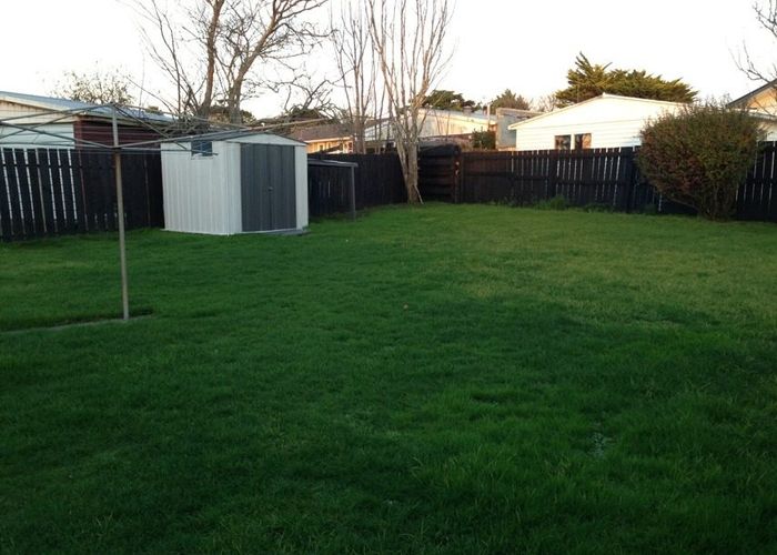  at 16 Fairlight pl, Manurewa, Manukau City, Auckland