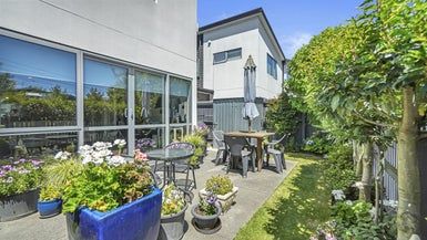  at 7 Longueval Lane, Broomfield, Christchurch