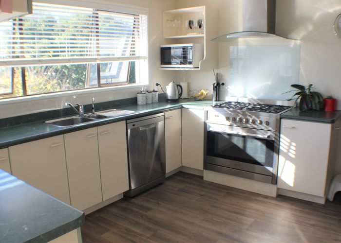  at 33 Burtts Road, Durie Hill, Whanganui