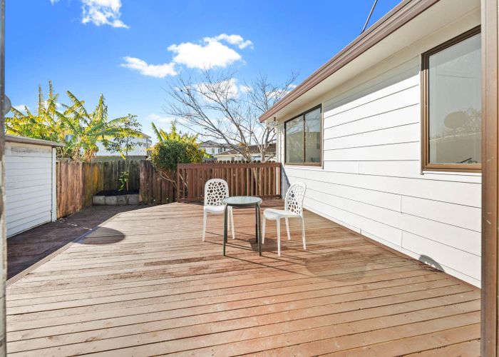  at 1/17 Yee Place, Mount Wellington, Auckland City, Auckland