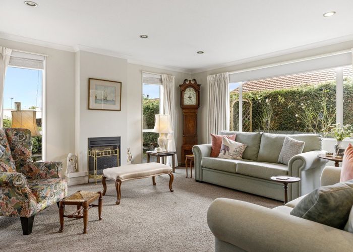  at 12a Gradwell Place, Two Mile Bay, Taupo, Waikato