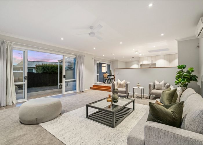  at 27 La Rosa Street, Green Bay, Waitakere City, Auckland