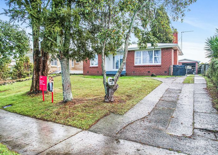  at 25 Keats Crescent, Enderley, Hamilton