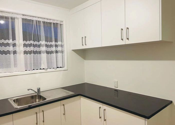  at 12 Ben Lora Place, Mangere East, Manukau City, Auckland
